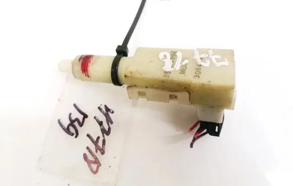 Cadillac CTS Brake pedal sensor switch