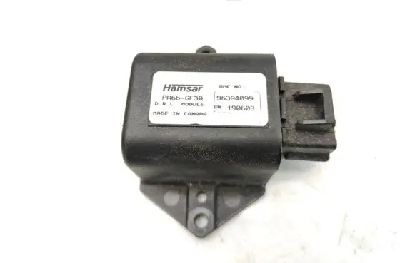 Suzuki Forenza Day light relay 96394099