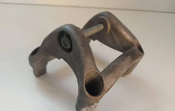 Porsche Cayenne (9PA) Engine mounting bracket S48152037R