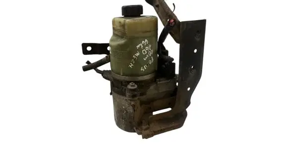 Ford Focus Power steering pump 4M513K514DA