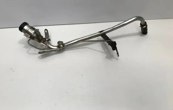 Fuel tank filler neck pipe