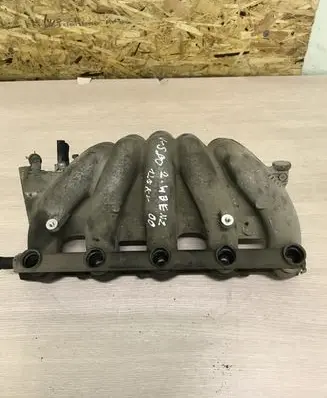 Volvo S80 Intake manifold