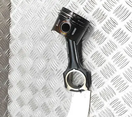 Mercedes-Benz Sprinter W906 Piston A6460300817 A6460300220