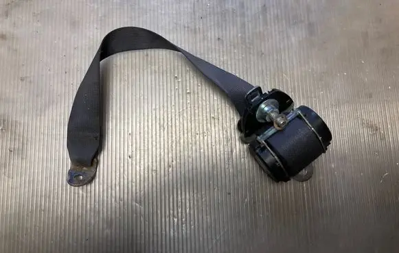 Peugeot 4007 Rear seatbelt 602047700 6066752