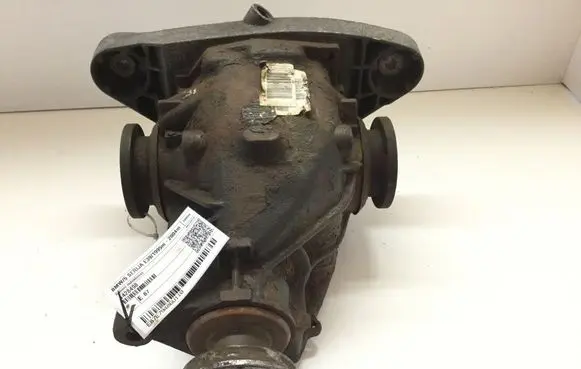 BMW 5 E39 Rear differential 1428498