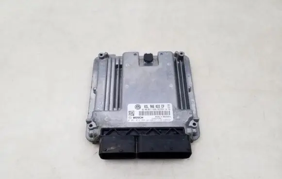Volkswagen Tiguan Engine control unit/module 03L906022EP