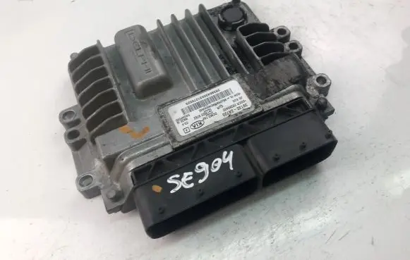 KIA Ceed Engine control unit/module ECU 391302A720