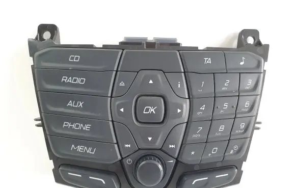 Head unit multimedia control