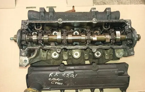 Renault Kangoo I Engine head 
