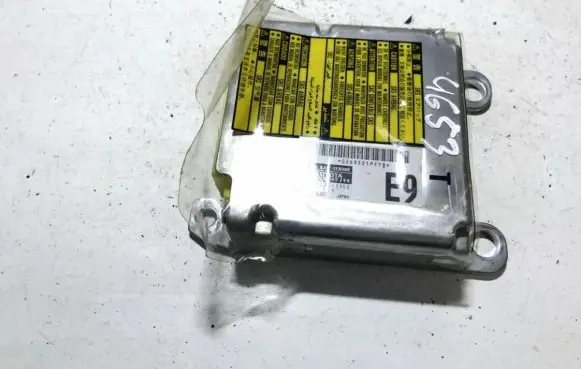 Toyota Prius (XW20) Airbag control unit/module 8917047390 89170-47390