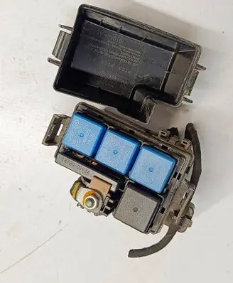 KIA Ceed Fuse box set 91940-A6120 18790-01034