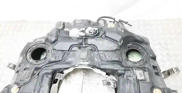 Jeep Grand Cherokee Fuel tank 