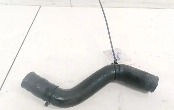 Subaru Legacy Engine coolant pipe/hose