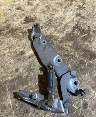 Jaguar XF X250 Tailgate/trunk/boot hinge