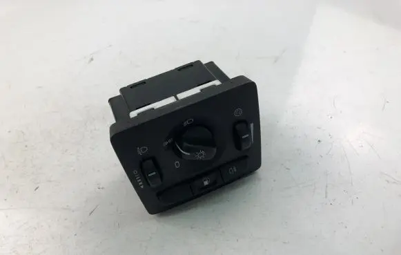 Volvo V50 Light switch 30739298