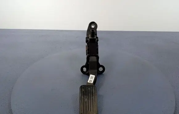 KIA Rio Accelerator throttle pedal 32700-XXXXX
