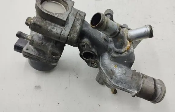 Mazda CX-7 EGR valve L3K91517Z