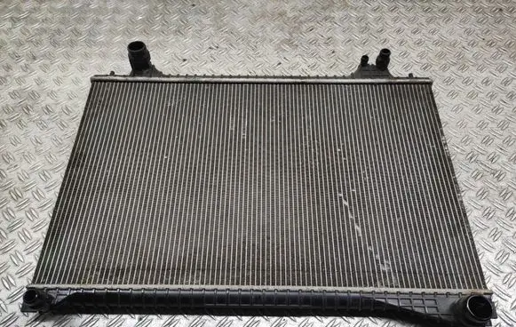 Jaguar XE Coolant radiator GX738005DC 140099