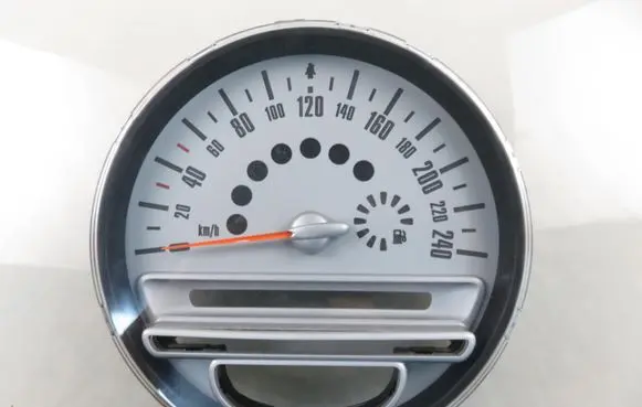 Mini One - Cooper Coupe R56 Speedometer (instrument cluster) 9136193