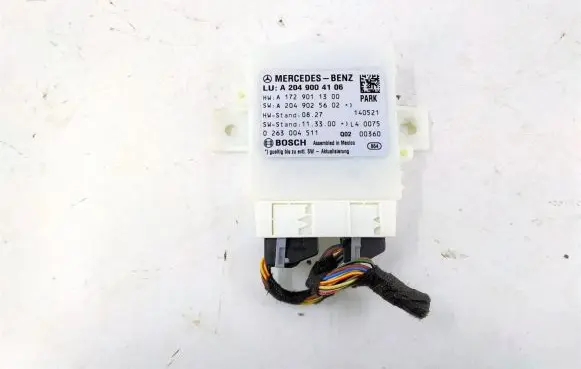 Mercedes-Benz C W204 Parking PDC control unit/module 2049004106 1729011300