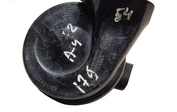 Audi A4 S4 B6 8E 8H Horn signal 8E0951223 E1000209