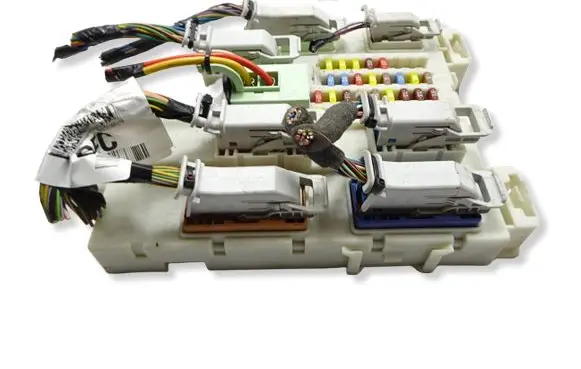 Ford Focus Fuse box set F1FT14A073DE 50E212F06 8370001423