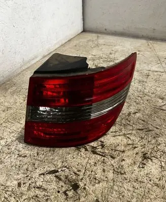 Mercedes-Benz B W245 Rear/tail lights