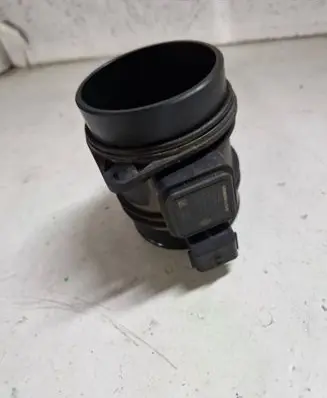 Renault Espace - Grand espace IV Mass air flow meter 5WK97005 8200280065C