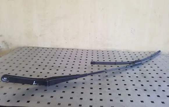 Audi S5 Facelift Front wiper blade arm 8F2955407