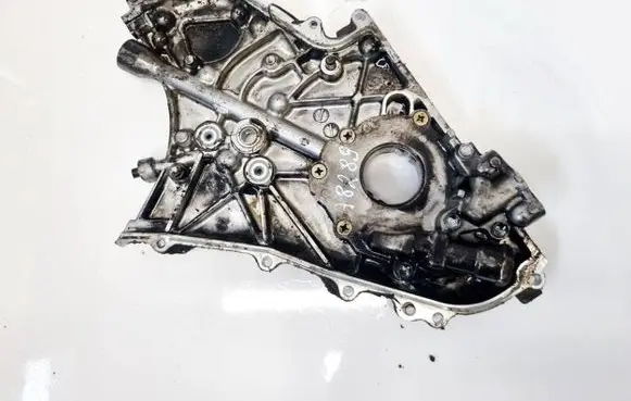 Nissan Almera Tino Oil pump 