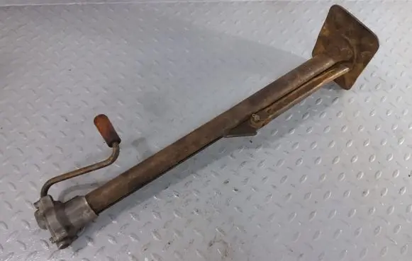 Mercedes-Benz 200 300 W123 Lift Jack 