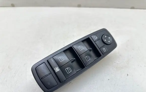 Mercedes-Benz ML W164 Electric window control switch A2518300090