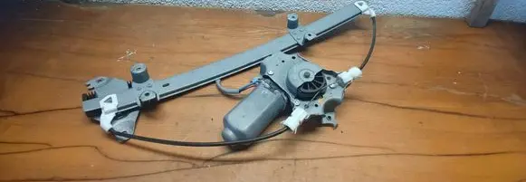 Nissan Primera Sliding door window regulator with motor 112440