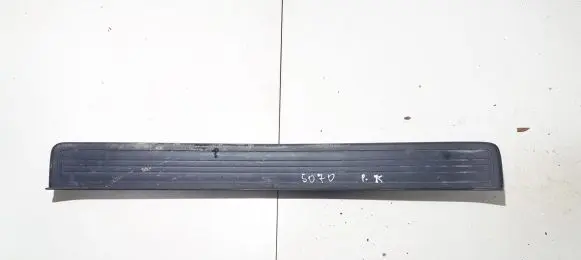 Honda CR-V Front sill trim cover 84252swaa 84252-swa-a
