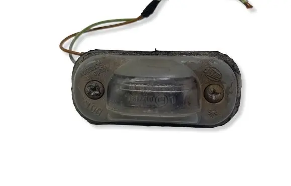 Audi A6 S6 C4 4A Number plate light 0022898