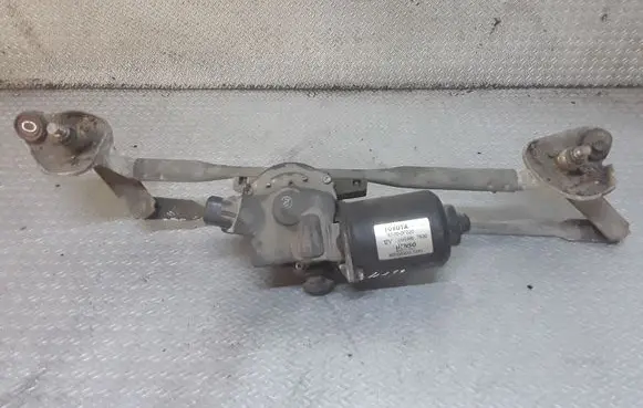 Toyota Corolla Verso AR10 Front wiper linkage and motor 851100F020
