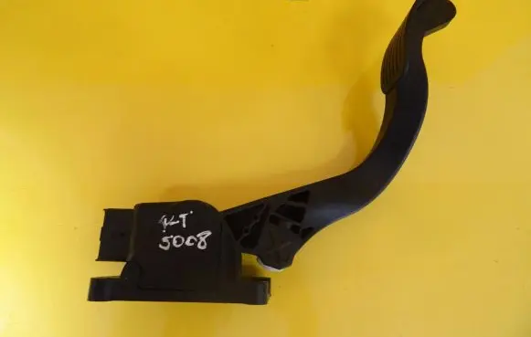 Peugeot 5008 Accelerator throttle pedal 0280755167