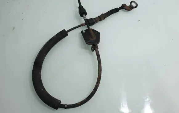 Mitsubishi Pajero Gear shift cable linkage 