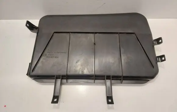 Volkswagen Scirocco Dashboard storage box/compartment 533857924
