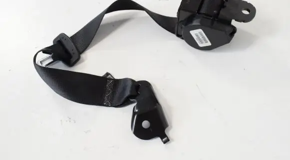 BMW X6 E71 Rear seatbelt 9120492