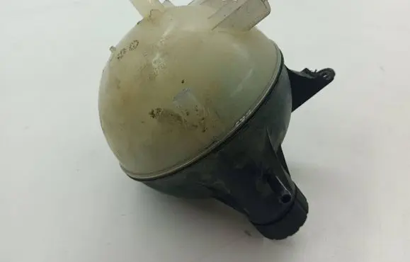 Mercedes-Benz B W245 Coolant expansion tank/reservoir 1695000149