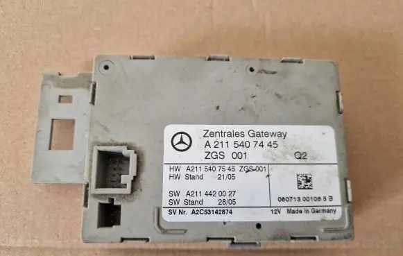 Mercedes-Benz E W211 Comfort/convenience module A2115407445