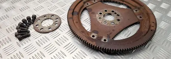 Mercedes-Benz S W220 Flywheel 
