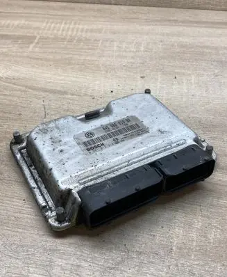 Skoda Fabia Mk1 (6Y) Engine control unit/module ECU 045906019BR 0281012318