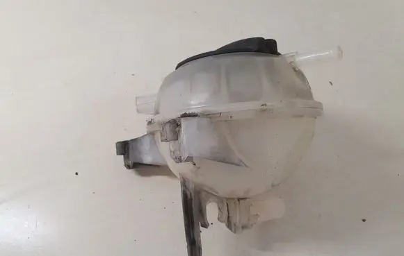 Volkswagen Up Coolant expansion tank/reservoir 1S0121407E