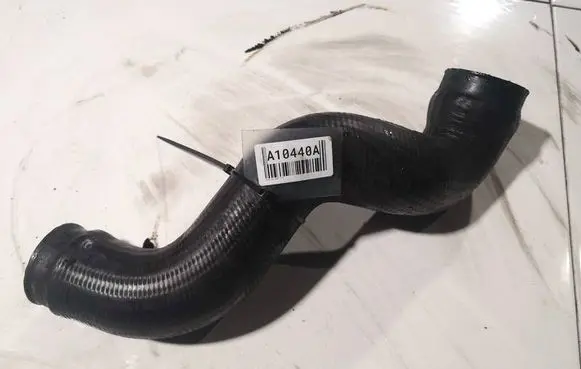 Audi A4 S4 B6 8E 8H Intercooler hose/pipe 