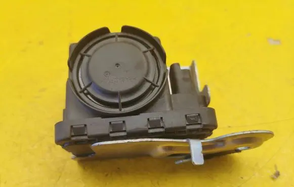Alarm system siren