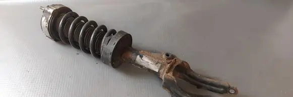 Volkswagen Touareg II Front shock absorber/damper