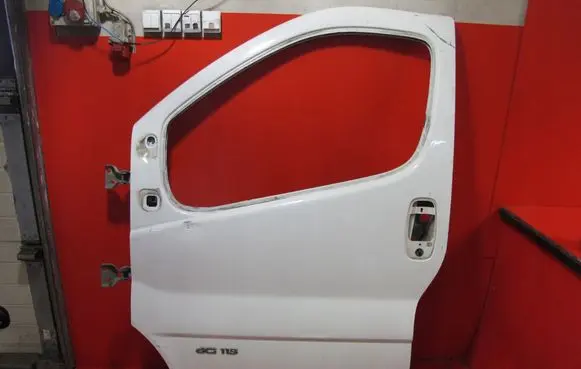 Renault Trafic II (X83) Front door