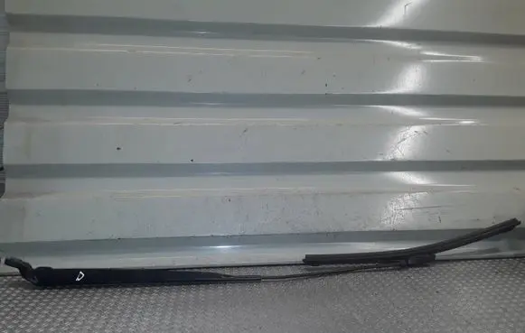 Citroen C3 Picasso Windshield/front glass wiper blade 9681836880